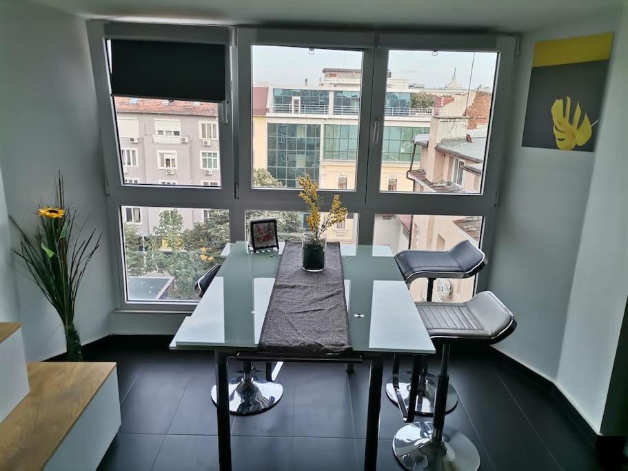 Sky-view Apartmentin Perfect Center